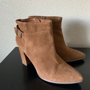 Seychelles brown pointed toe ankle boot